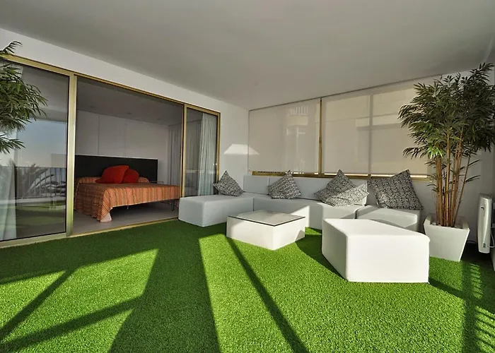 Seese Go2lloret Lejlighed