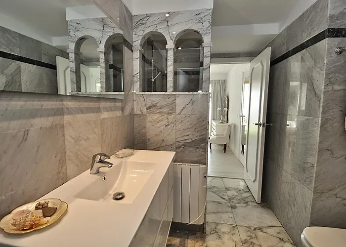 Seese Go2lloret Lejlighed